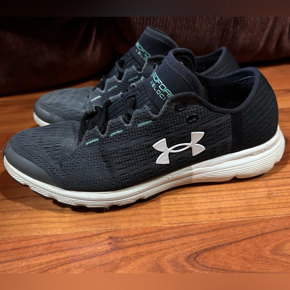 Under Armour Speedform Velociti Charger Sneakers